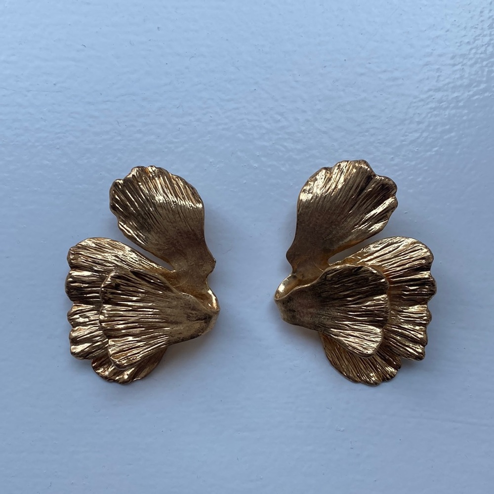 Gold Leaf Earrings